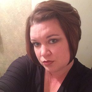 Meet your Posher, Paula